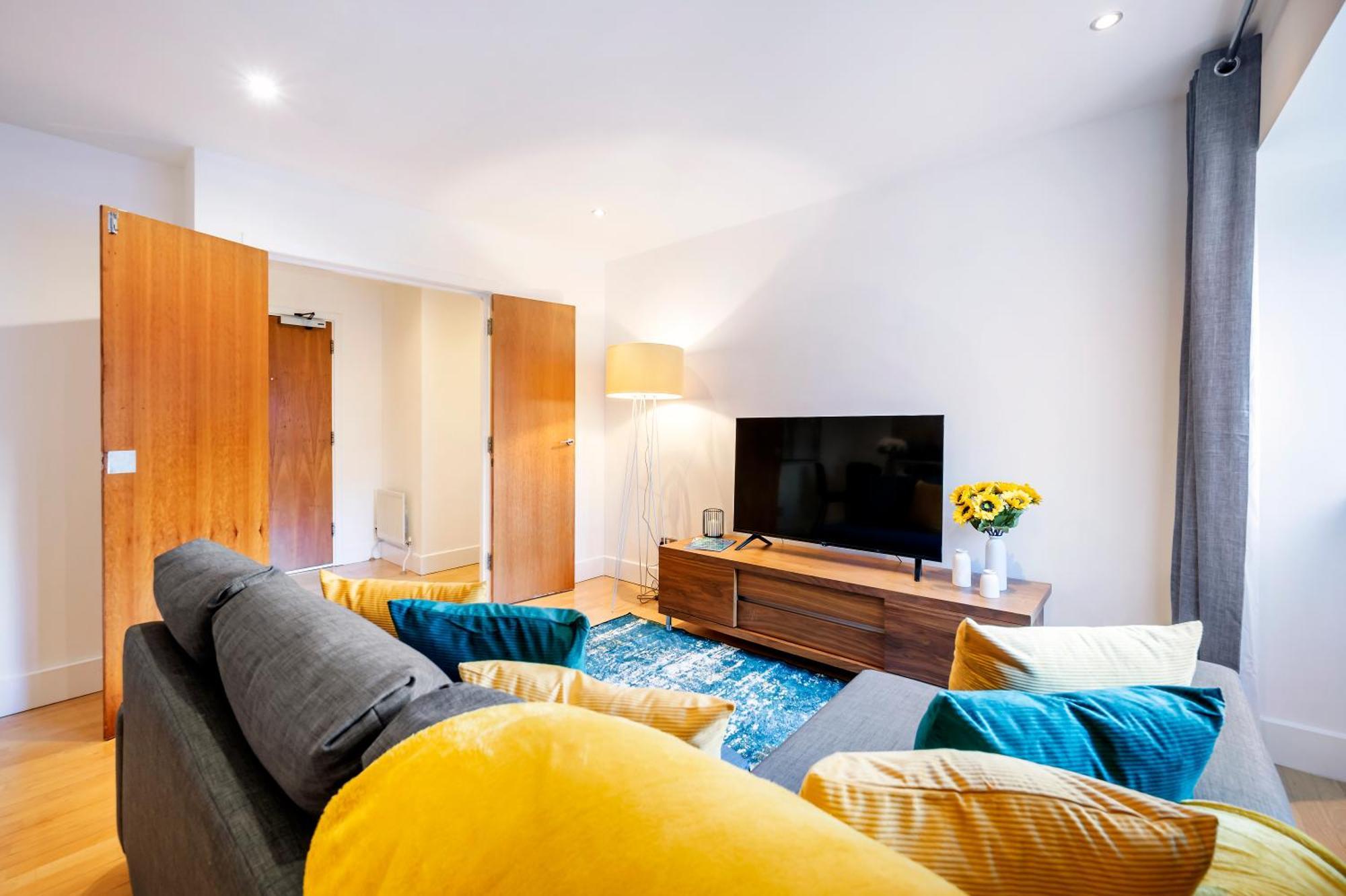 Welcome The Garrick Апартаменты *